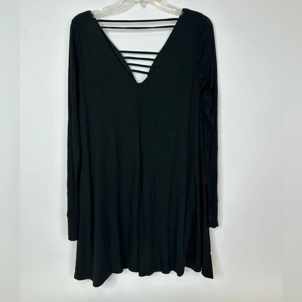 BP Tunic Top‎ Women's Small Ribbed Long Sleeve Strappy Cage V-Neck Black